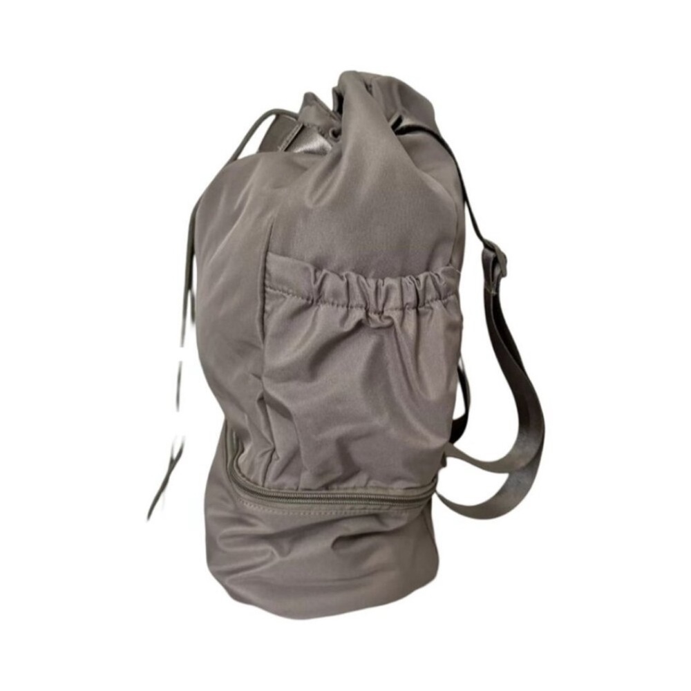 Beyond Yoga Convertible Gym Bag - Picture 5 of 9